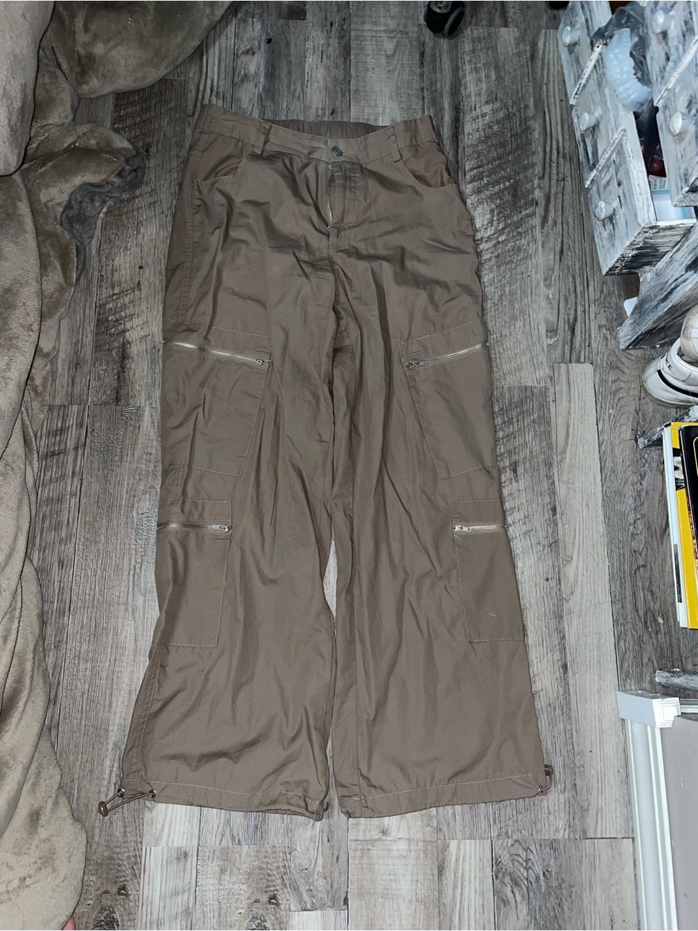 Women’s Brown Cargo Pants